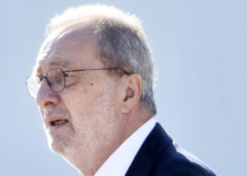 Ο συγκλονιστικός επικήδειος του Στρατή Λιαρέλη για τον Γιώργο Παπαδάκη: «Γιωργάρα στο καλό, για μένα ήσουν αδερφός»