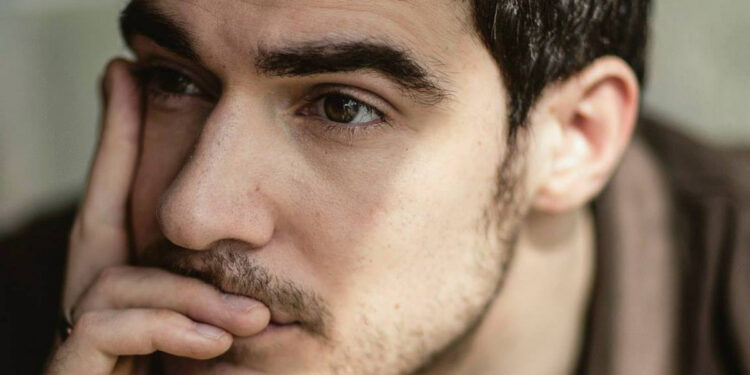 Ζητά ευθανασία μετά από απλή εγχείρηση κήλης: Ο εφιάλτης ενός 42χρονου ηθοποιού