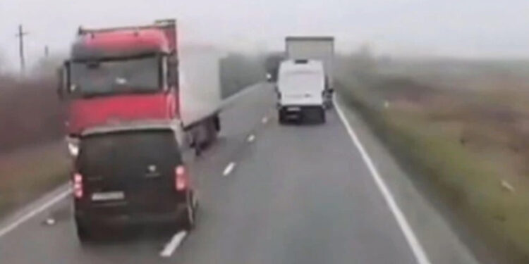 Τραγωδία: Επτά νεκροί σε σοκαριστικό τροχαίο δυστύχημα με οπαδούς του ΠΑΟΚ στη Ρουμανία