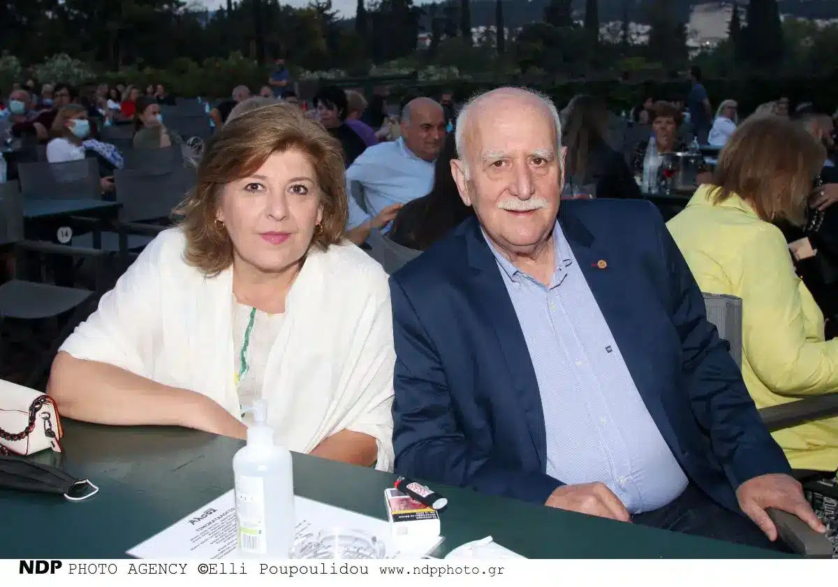 Γιώργος Παπαδάκης: «Το καλύτερο ρεπορτάζ που έχω κάνει στη ζωή μου ήταν ο γάμος μου με την Τίνα Παπαδέλη» 2 papadeli papadakis.jpg