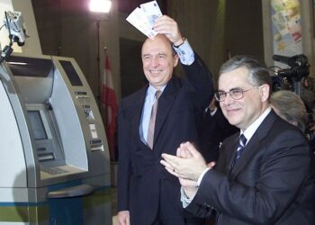 Ένας χρόνος χωρίς τον Κώστα Σημίτη: Σαν σήμερα, 05 Ιανουαρίου 2025 «φεύγει» από τη ζωή