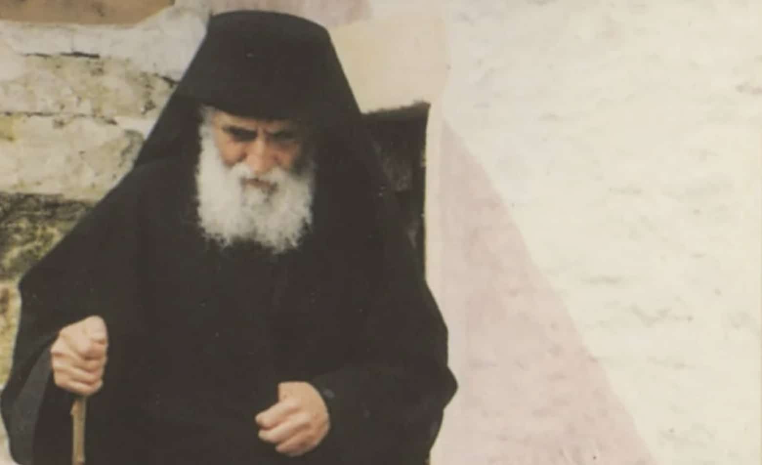 Άγιος Παΐσιος: «Σε τούτη την ζωή οι φιλότιμοι τα πληρώνουν όλα» 3 stigmiotypo othonis 2025 12 14 01.11.44