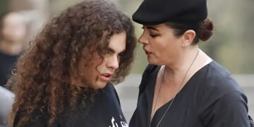 Alldaynews.gr Νένα Χρονοπούλου: «Αν γύριζα το χρόνο πίσω, πάλι αυτό το πλάσμα θα διάλεγα για παιδί μου»