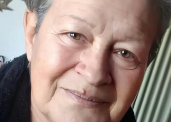 Πώς είναι σήμερα το «κοριτσάκι» της Τζένη Καρέζη που έπαιξε στην ταινία λατέρνα φτώχεια και γαρύφαλλο