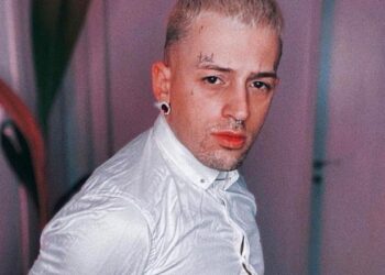 Τάσος Ξιαρχό: «Είμαι στρέιτ ομοφυλόφιλος, έχω AIDS»