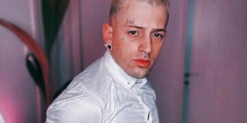 Τάσος Ξιαρχό: «Είμαι στρέιτ ομοφυλόφιλος, έχω AIDS»