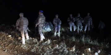 Θρίλερ στην Τουρκία: Προσήγαγαν Κύπρια αεροσυνοδό – H ΜΙΤ την εμπλέκει στη συντριβή του λιβυκού Falcon