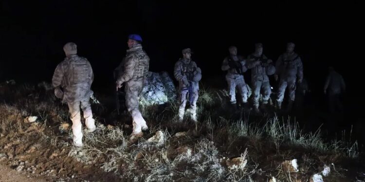 Θρίλερ στην Τουρκία: Προσήγαγαν Κύπρια αεροσυνοδό – H ΜΙΤ την εμπλέκει στη συντριβή του λιβυκού Falcon