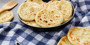 Πώς να φτιάξετε τυρόψωμο στο τηγάνι -Συνταγή με 5 υλικά και σε 10 λεπτά