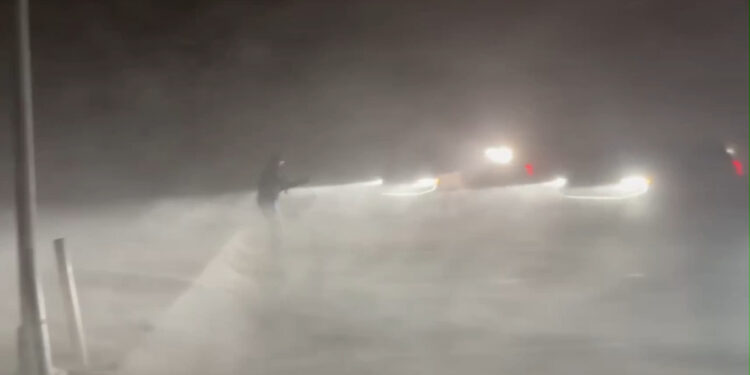 Ακραία χιονοθύελλα στις ΗΠΑ: Στους -46 βαθμούς η θερμοκρασία – 16 πολιτείες σε κατάσταση έκτακτης ανάγκης, χιλιάδες ακυρώσεις πτήσεων