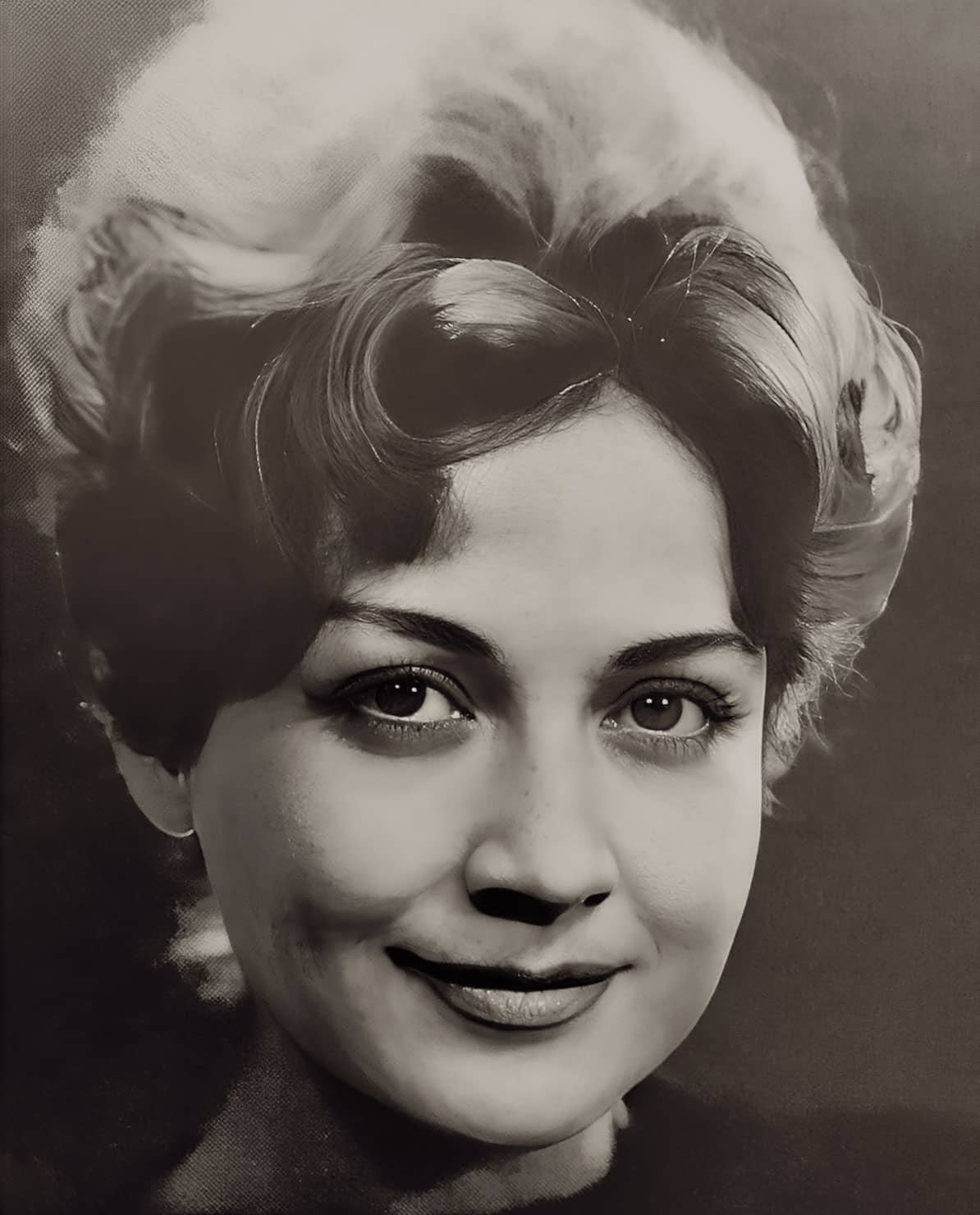 Πέθανε στα 63 η ηθοποιός που έπαιξε σε 12 ελληνικές ταινίες - Τα φριχτά βασανιστήρια που έζησε 8 1 96