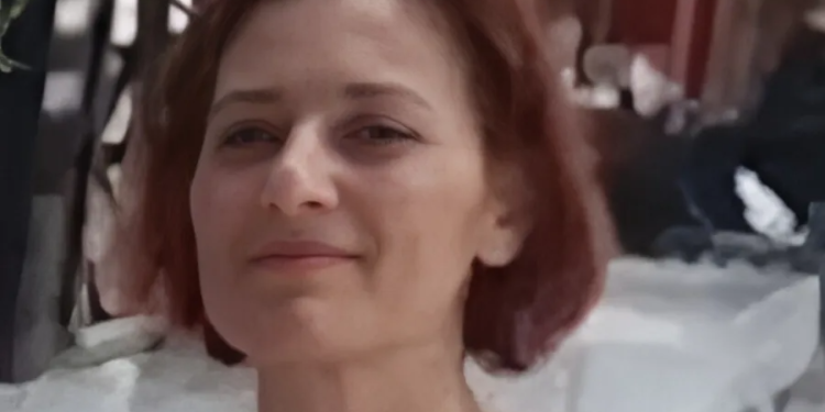 Πήγε να βοηθήσει έναν άνθρωπο και σκοτώθηκε – «Έφυγε» σαν ηρωίδα