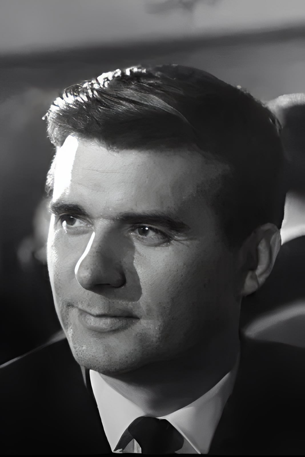 Πέθανε ξημερώματα στο νοσοκομείο ο γοητευτικός ηθοποιός του ελληνικού κινηματογράφου 1 333 16