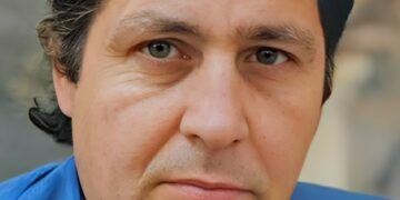 Πέθανε στα 66 του ο σπουδαίος Έλληνας λαϊκός τραγουδιστής