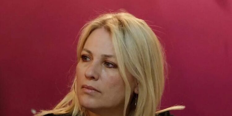 Μαριάννα Τουμασάτου για Αλέξη Τσίπρα: «Θεωρώ ότι τα λάθη του είναι ανθρώπινα, δεν έχει κάνει εγκλήματα»