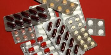 Alldaynews.gr ΑΥΤΟ είναι το χάπι της «αυτοπεποίθησης»: Χρησιμοποιείται ήδη από ηθοποιούς και πολιτικούς – Οι κίνδυνοι που κρύβει