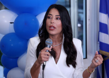 Λατινοπούλου: «Θανατική ποινή για τους λαθροδιακινητές. Τι είμαστε; Σταθμός Λαρίσης να μπαινοβγαίνει όποιος θέλει;»