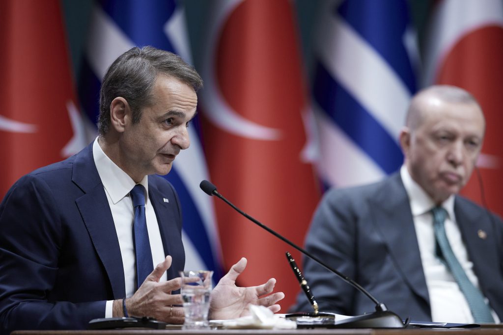 Mitsotakis kai Erdogan stin Agyra 4