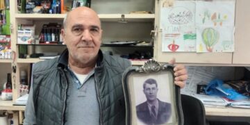 Alldaynews.gr Θρασύβουλος Καλαφατάκης: Αναγνώρισε τον παππού του μέσα από τις φωτογραφίες με την εκτέλεση των 200 της Καισαριανής