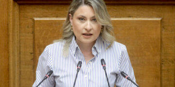 Αλεξοπούλου: Ήταν προβληματική η έκφραση «ο τζάμπας πέθανε», ζητώ συγγνώμη από τους εκπαιδευτικούς