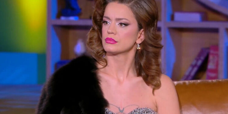 Τραϊάνα Ανανία: «Είχα δει σε διαλογισμό ότι θα γίνει η πανδημία – Bλέπω οράματα όταν αρρωσταίνω» (video)