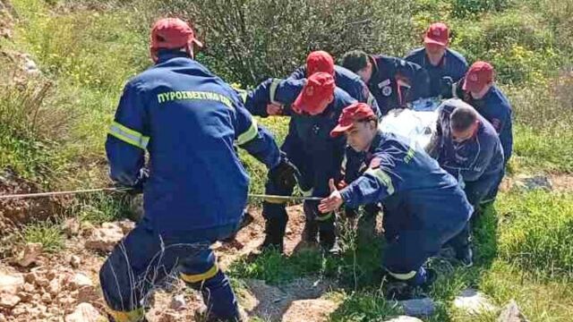 Έτρεχε για να δώσει ύψος στον χαρταετό και έπεσε σε γκρεμό 7 μέτρων (video)