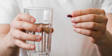 Καρκίνος: Η υπερβολική κατανάλωση μίας βιταμίνης μπορεί να αυξήσει τον κίνδυνο, σύμφωνα με μελέτη