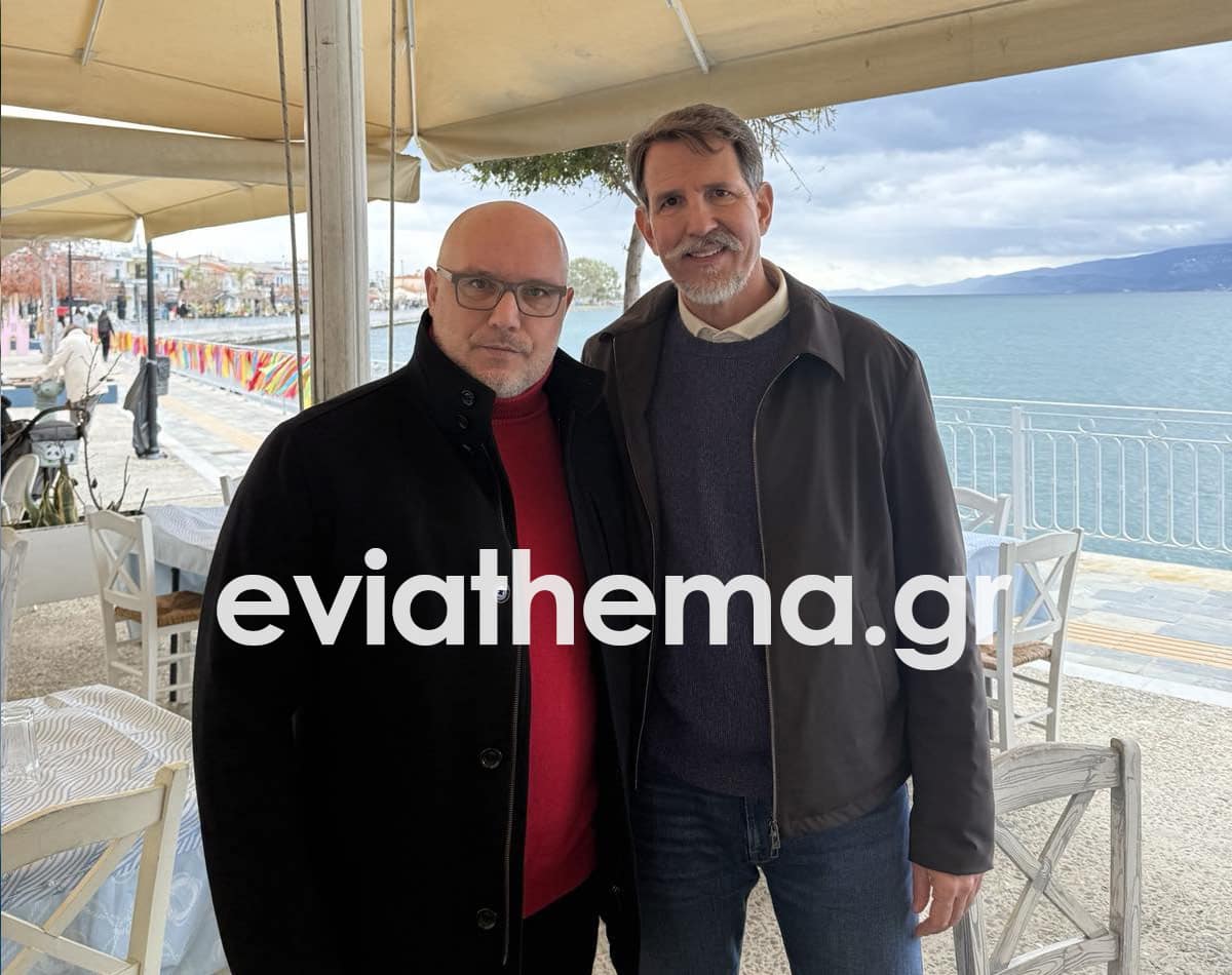 Ο Παύλος Ντε Γκρες έφαγε σε διάσημο ουζερί και ξετρελάθηκε με τους μεζέδες 2 eviathema de gres