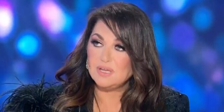 Alldaynews.gr Just the 2 of Us: «Άστραψε και βρόντηξε» η Γαρμπή – «Οι άνθρωποι που είμαστε εδώ, δεν είμαστε τυχαίοι»