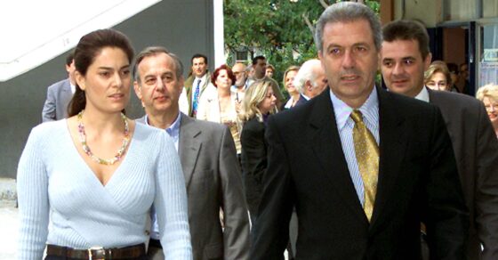 Alldaynews.gr Δημήτρης Αβραμόπουλος: Τι είπε για πρώτη φορά για το διαζύγιό του από τη Βίβιαν Σπανούδη μετά από 30 χρόνια γάμου