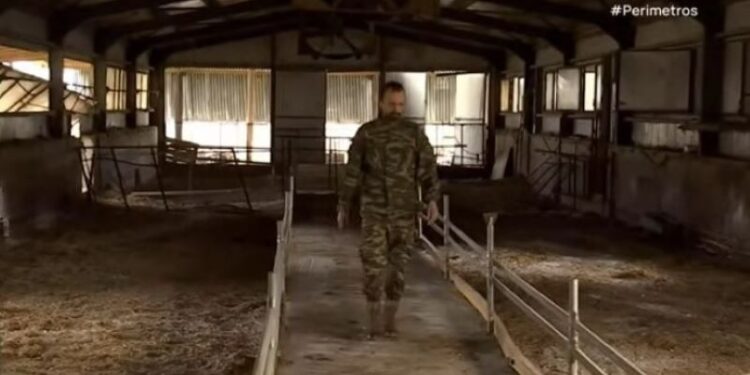 Κτηνοτρόφος που έχασε 814 πρόβατα παραμένει στον τόπο του να ξαναδημιουργήσει το κοπάδι του