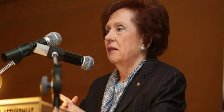Πέθανε η Άννα Μπενάκη Ψαρούδα – Η πρώτη γυναίκα Πρόεδρος της Βουλής