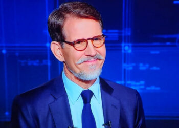 Παύλος Ντε Γκρες: «Δεν ήταν ποτέ το επίθετό μας Γλύξμπουργκ – Έγραφαν στο διαβατήριό μου ότι είμαι ανιθαγενής»