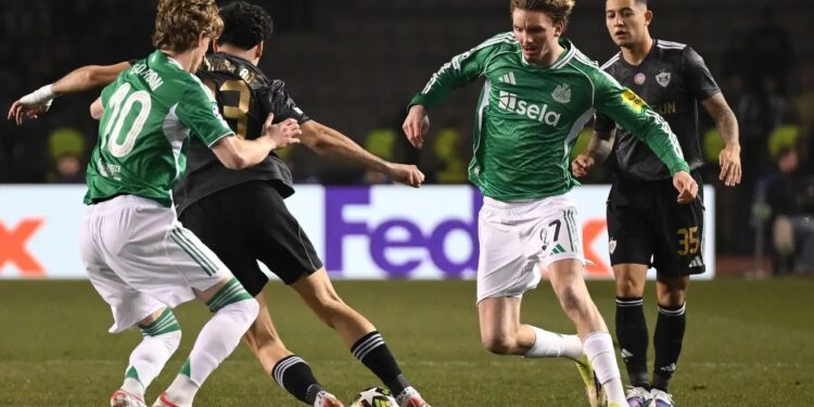 Νιουκάστλ – Καραμπάγκ: Δώρο γενεθλίων για τον Γκόρντον