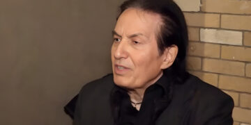 Πασχάλης: «Κι αν βάφω τα μαλλιά μου, θα σας δώσω λογαριασμό;»