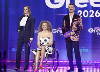 Κατερίνα Βρανά: Η γυναίκα που γέλασε στον θάνατο και σπάει τα ταμπού της αναπηρίας