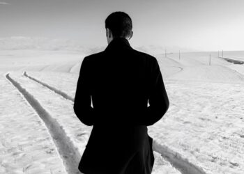 Το σύνδρομο του «ευεργετηθέντος αχάριστου». Όσο πιο πολύ βοηθάς κάποιον τόσο πιο πιθανό είναι να τον βρεις απέναντί σου