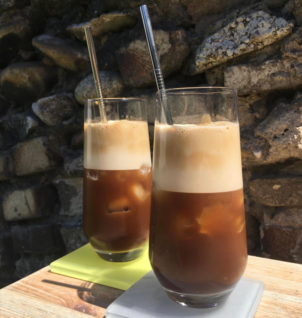 Οι γιατροί αποκαλύπτουν ότι η κατανάλωση καφέ κάθε πρωί προκαλεί... 4 stigmiotypo othonis 2025 09 17 12.51.32