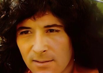 Alldaynews.gr Πέθανε ξημερώματα στο Ιπποκράτειο όπου νοσηλευόταν ο γνωστός λαϊκός τραγουδιστής