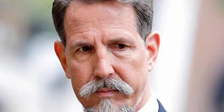 Alldaynews.gr Θα σκεφτόσασταν να ψηφίσετε ένα κόμμα με υποψήφιο τον Παύλο Ντε Γκρες;