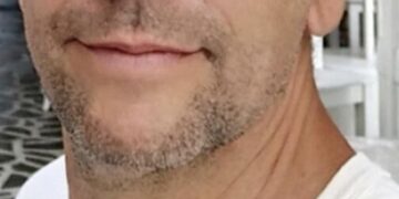 Aυτός είναι ο 54χρονος Έλληνας κατάσκοπος που έδινε την χώρα μας στους Κινέζους