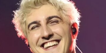 Eurovision 2026 – Good Job Nicky: Η φωτογραφία με την μητέρα του Σοφία Αλιμπέρτη και τον αδελφό του πριν τον εθνικό τελικό