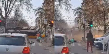 Τραγωδία: Ένας νεκρός και αρκετοί τραυματίες σε εκτροχιασμό τραμ (video)