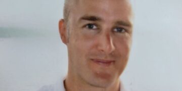 Τραγωδία: Ανήλικοι επιτέθηκαν σε 49χρονο επειδή πίστευαν ότι ήταν παιδόφιλος