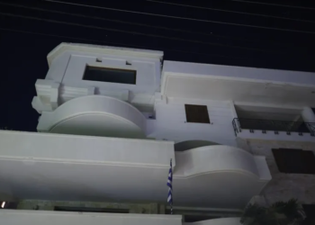 Ανείπωτη θλίψη για τον Μιχάλη και τον Χρήστο, τους δύο εργάτες που έχασαν τη ζωή τους από ηλεκτροπληξία