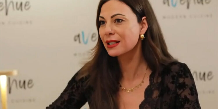 Εύη Βατίδου: «Αν ονομάσω αγάπη αυτό που ζούσα με τον Κούγια, έχω εκπαιδεύσει λάθος τα παιδιά μου – Ήταν μίσος»