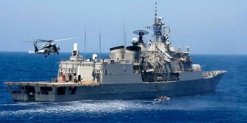 Αναφορές ότι η φρεγάτα «Ψαρά» εξουδετέρωσε ιρανικό σμήνος drones Shahed χωρίς να εκτοξεύσει πύραυλο