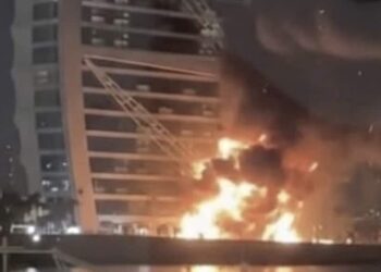 29χρονος είδε την κοπέλα του να ζητά βοήθεια να φύγει απο το Ντουμπάι – Θα ήταν 3ημερο στο χωριό της στα Τρίκαλα