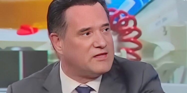 Άδωνις Γεωργιάδης: «Είμαι ο πρώτος υπουργός που ασχολείται με το να μην έχει ράντζα το Αττικόν»