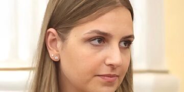 Alldaynews.gr Η Σοφία Μητσοτάκη δημοσίευσε το εισιτήριο της πτήσης της από το Ομάν στην Αθήνα: «Ελπίζω ότι εδώ ολοκληρώνεται αυτή η αθλιότητα»